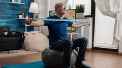 3 enkla övningar för äldre: muskelstärkande enligt expertmetod