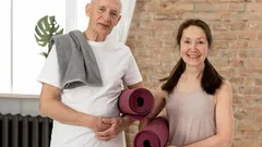 Varför det är viktigt att hålla sig i form efter 40 – experternas enkla starttips